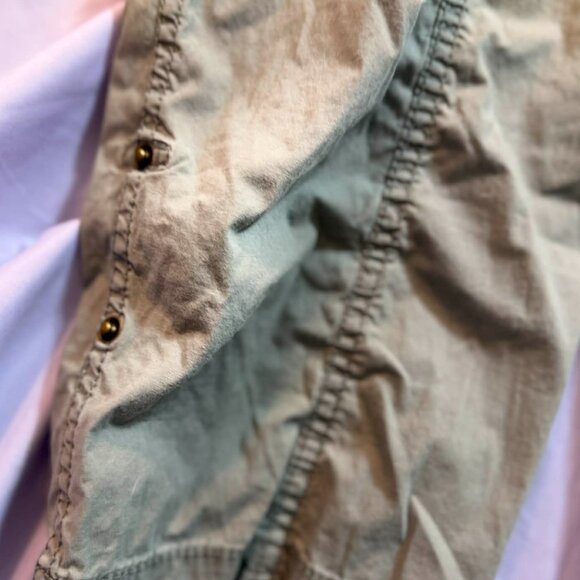 TWO pairs Caffe Marrakesh Cargo Capri Pants -1 Light Green & 1 Khaki Tan SIZE 6 - Picture 5 of 13